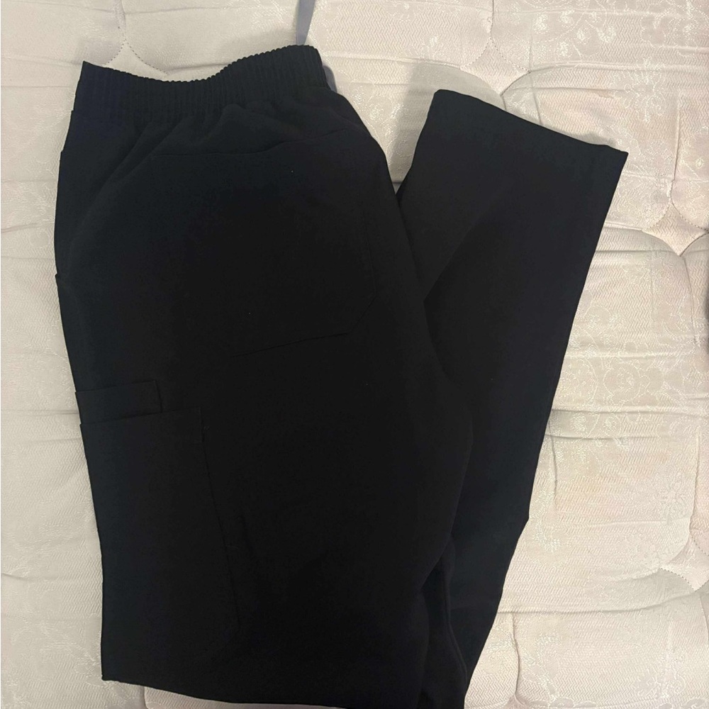 FIGS medium straight leg scrubs